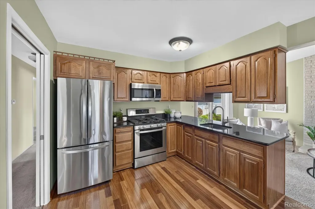 7026 London Court Canton Charter Township MI 48187