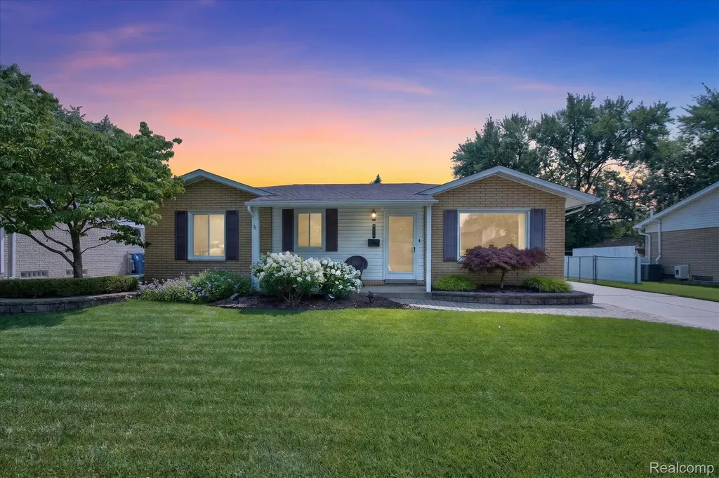 7026 London Court Canton Charter Township MI 48187