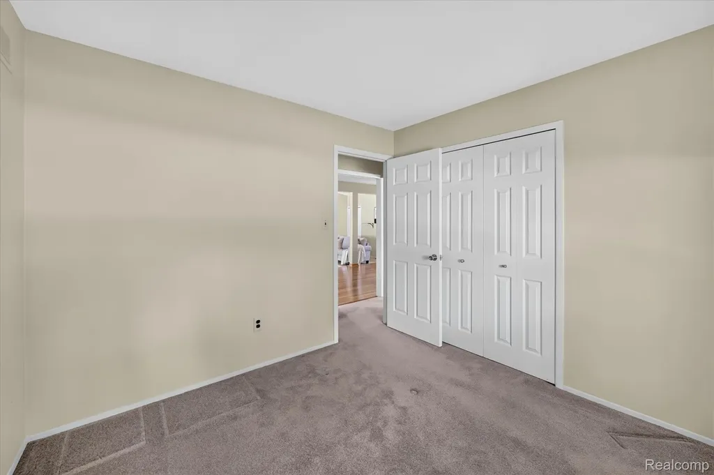 7026 London Court Canton Charter Township MI 48187