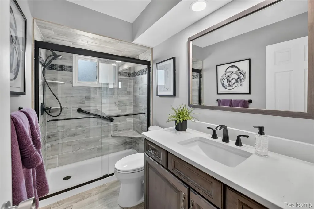 7026 London Court Canton Charter Township MI 48187
