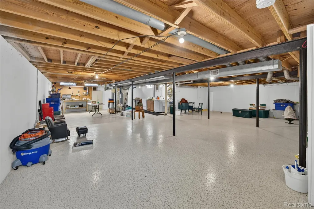 7026 London Court Canton Charter Township MI 48187