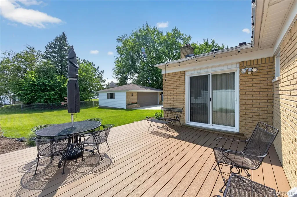 7026 London Court Canton Charter Township MI 48187