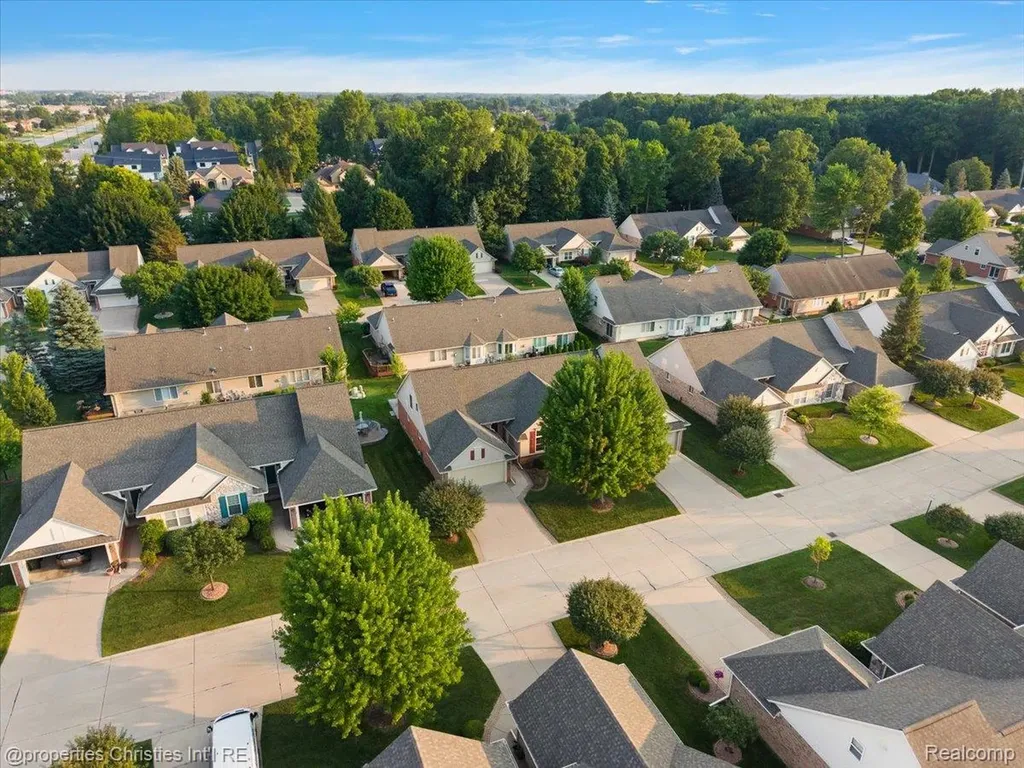 5802 Ortman Drive Sterling Heights City MI 48314
