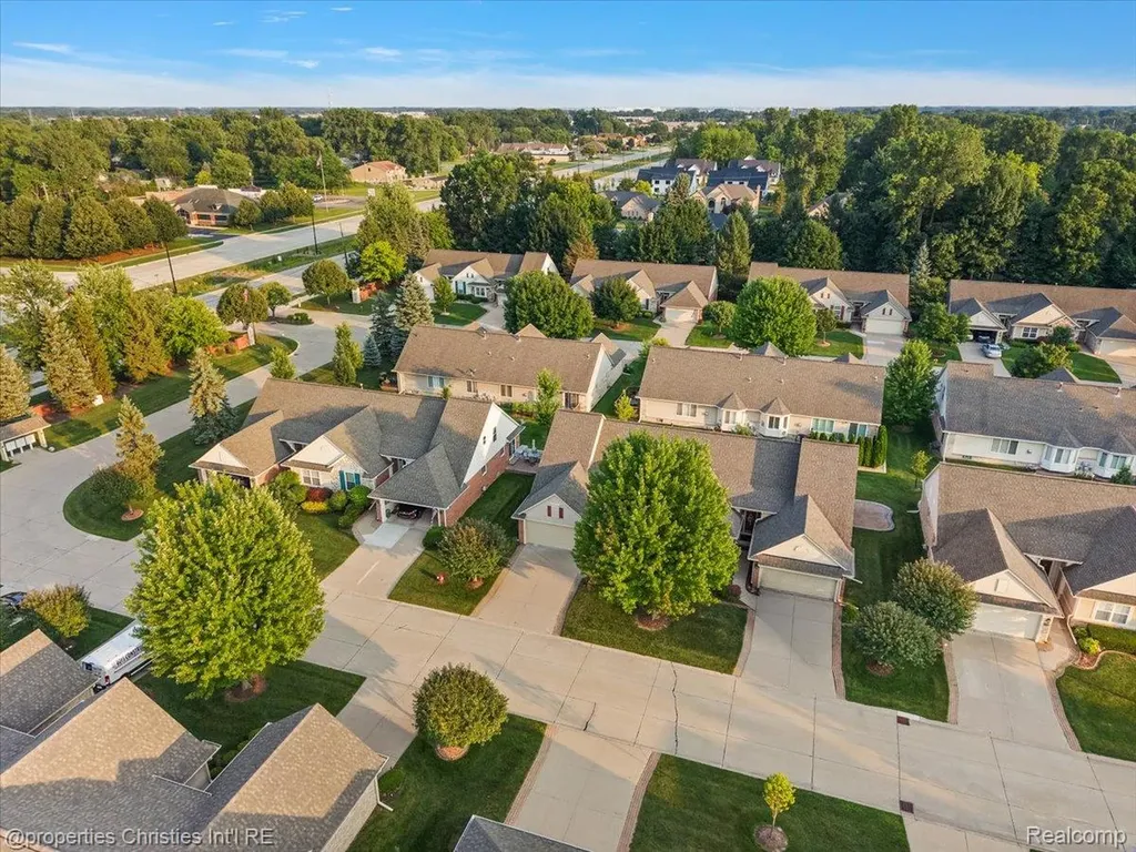 5802 Ortman Drive Sterling Heights City MI 48314