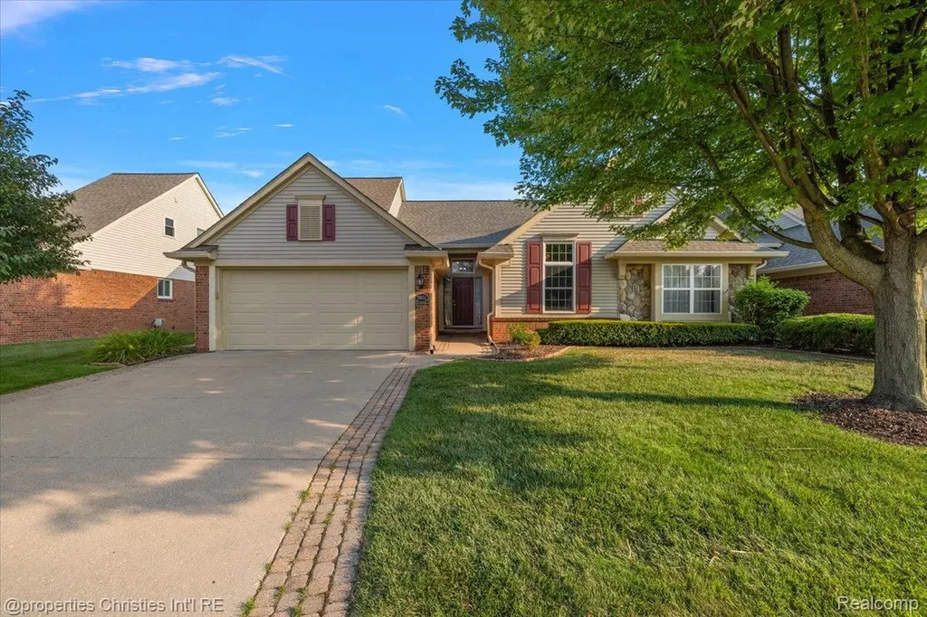 5802 Ortman Drive Sterling Heights City MI 48314