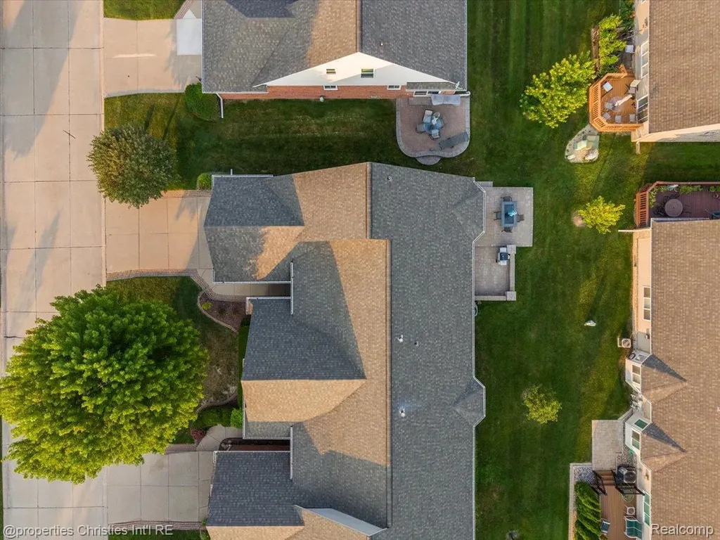 5802 Ortman Drive Sterling Heights City MI 48314