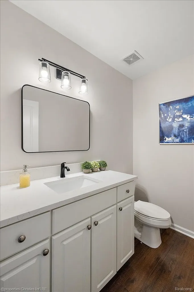 5802 Ortman Drive Sterling Heights City MI 48314