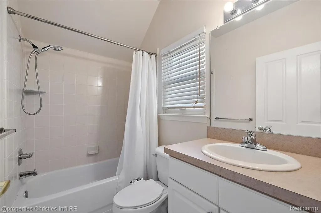 5802 Ortman Drive Sterling Heights City MI 48314