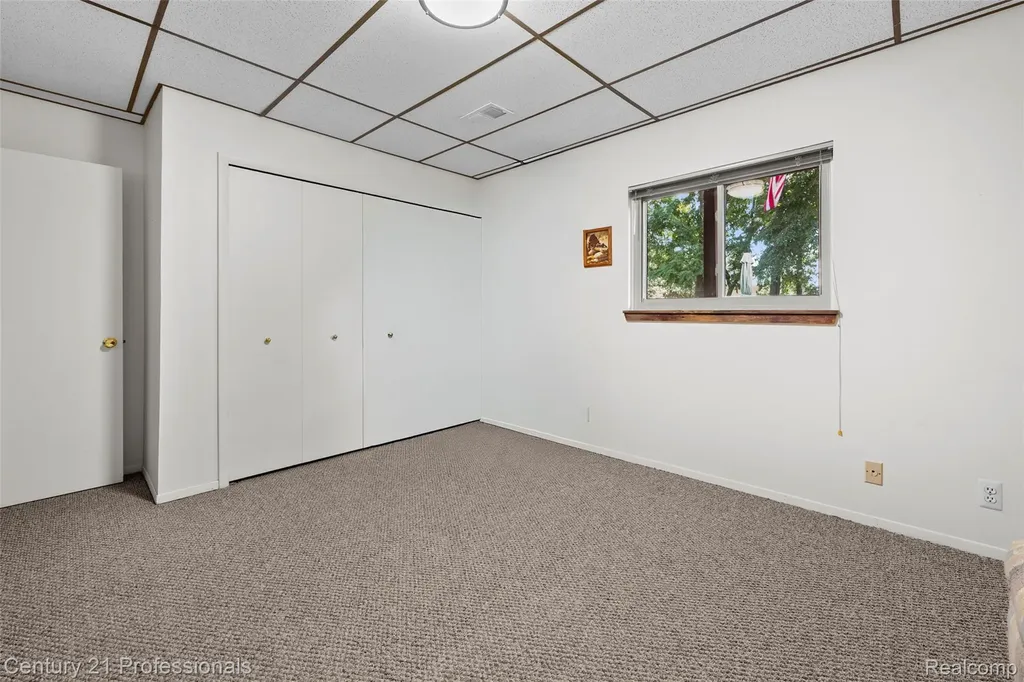 5135 Virgie Lane West Bloomfield Charter Township MI 48324