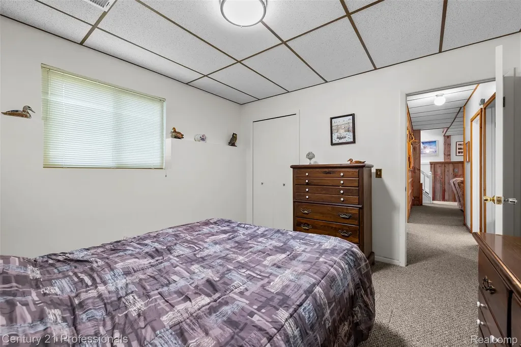 5135 Virgie Lane West Bloomfield Charter Township MI 48324