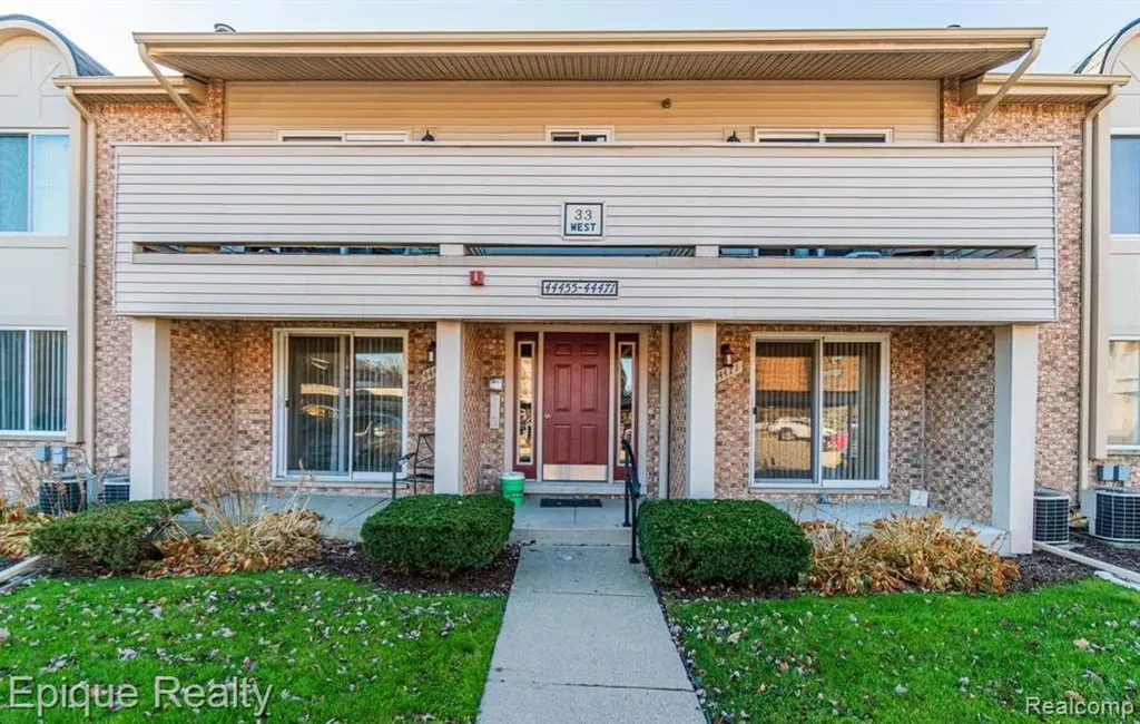 44467 Savery Drive Canton Charter Township MI 48187