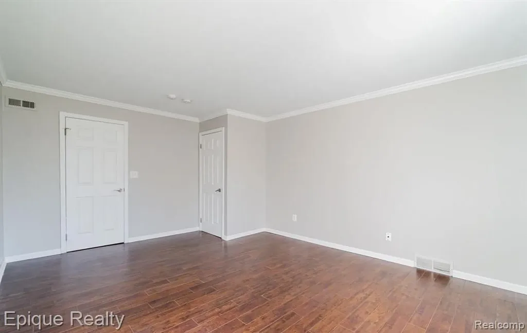 44467 Savery Drive Canton Charter Township MI 48187