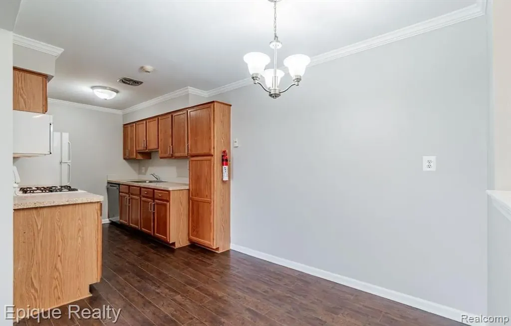 44467 Savery Drive Canton Charter Township MI 48187