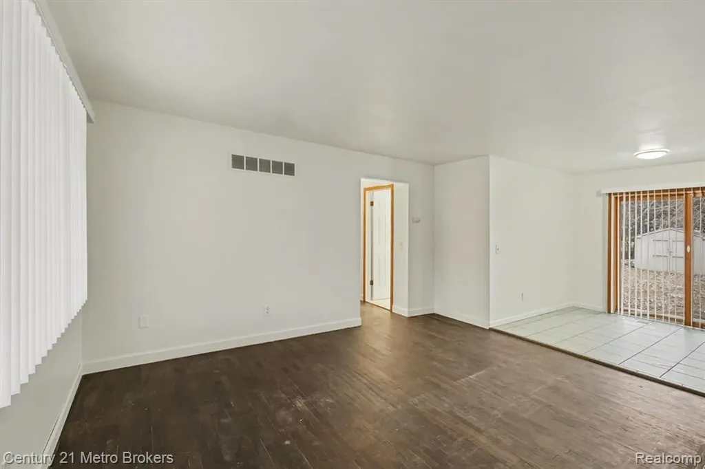 3509 Ridgecliffe Drive Flint Charter Township MI 48532