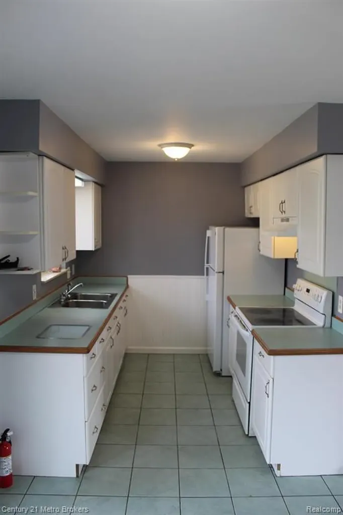 3509 Ridgecliffe Drive Flint Charter Township MI 48532