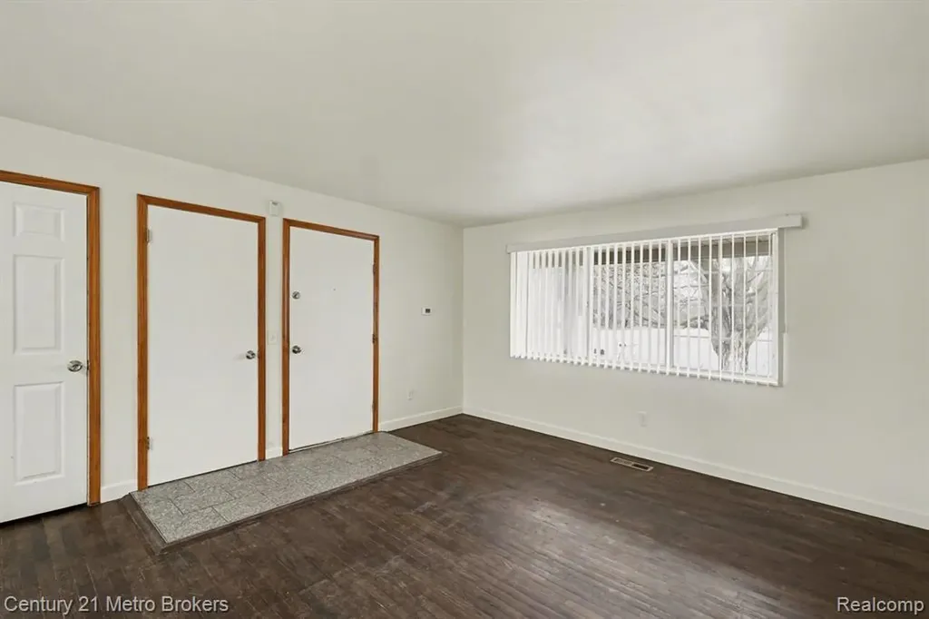 3509 Ridgecliffe Drive Flint Charter Township MI 48532
