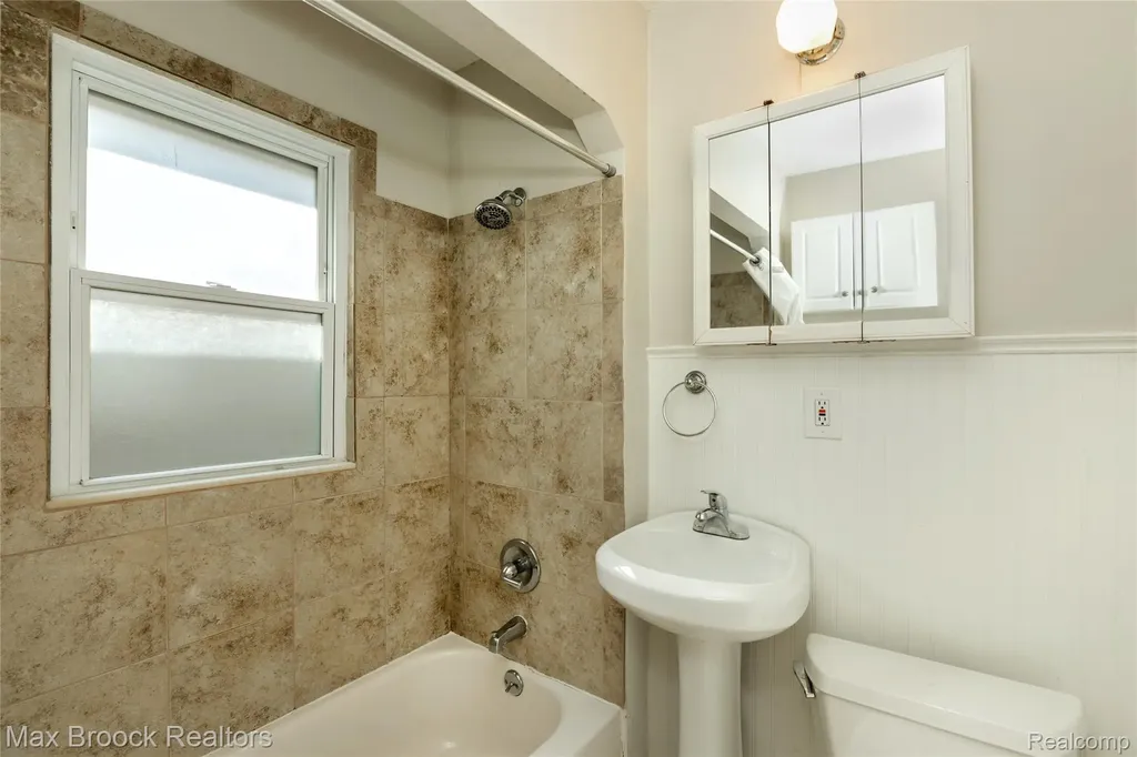 1832 Annabelle Street Ferndale City MI 48220
