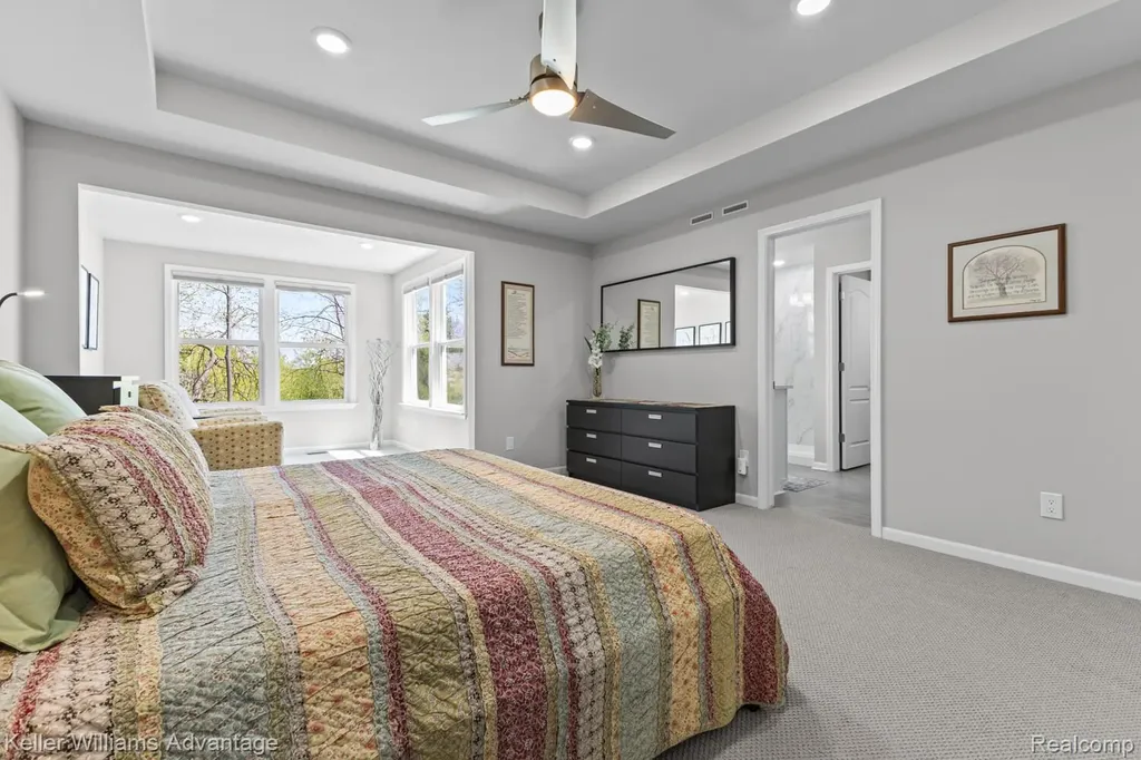 836 Addison Circle Commerce Charter Township MI 48390