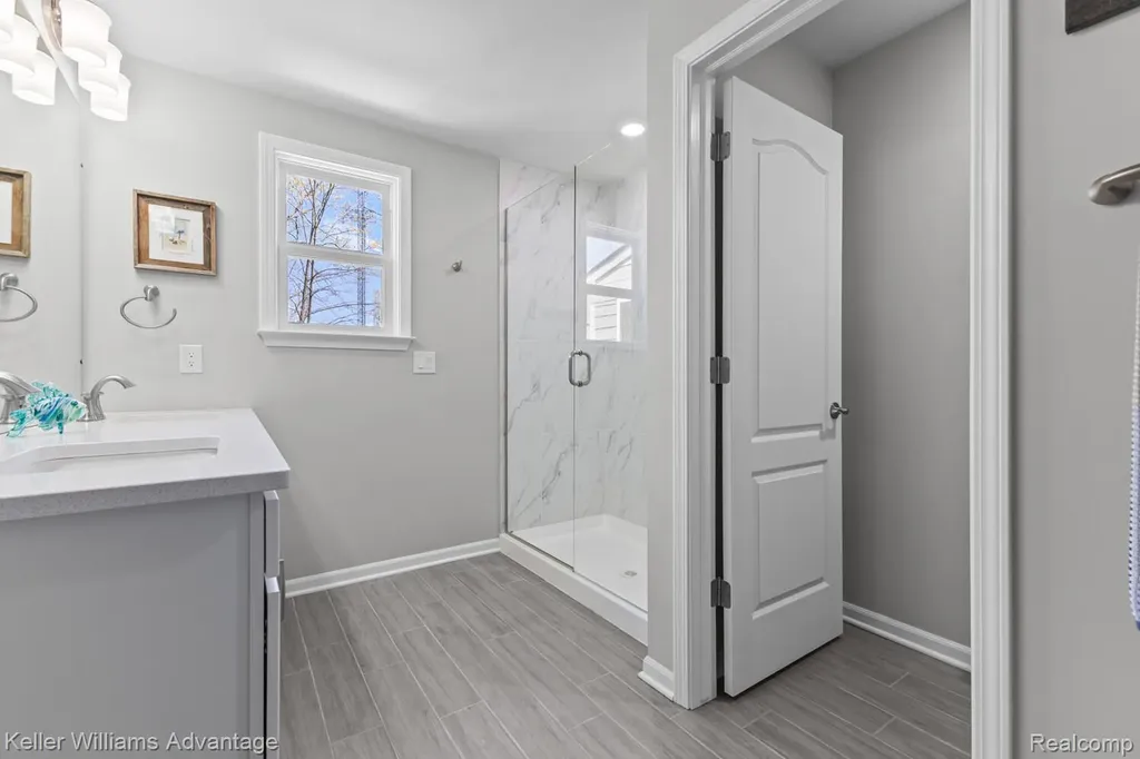 836 Addison Circle Commerce Charter Township MI 48390