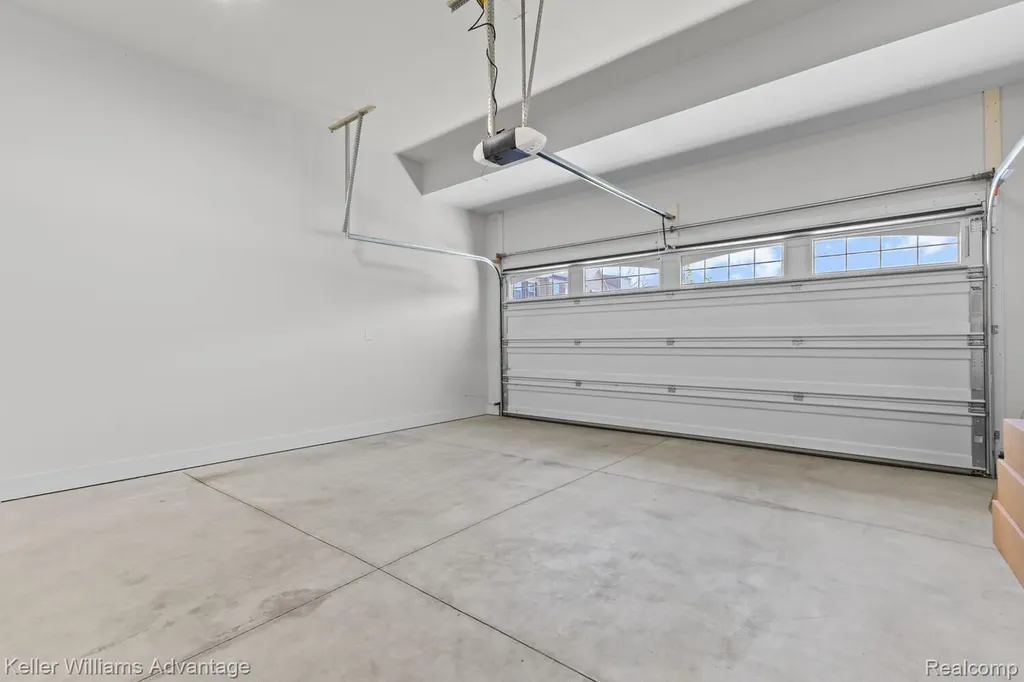 836 Addison Circle Commerce Charter Township MI 48390