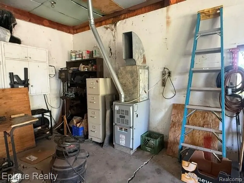 12168 W Lennon Road Clayton Charter Township MI 48449