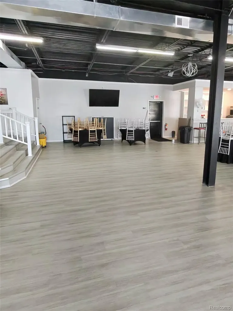 12712 Plymouth Road Detroit City MI 48227