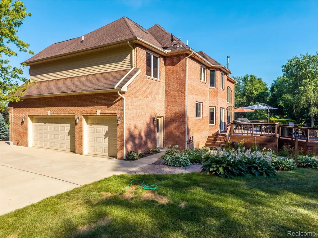 13445 Millie Court Holly Township MI 48442