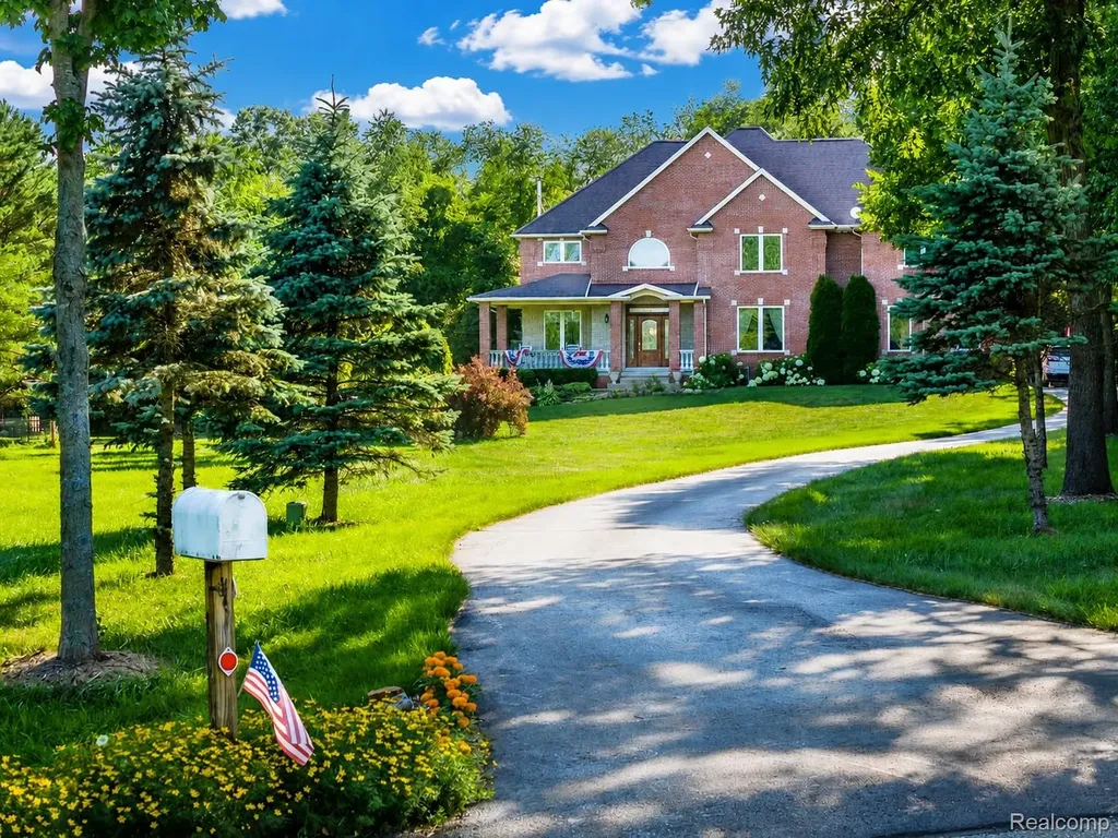 13445 Millie Court Holly Township MI 48442