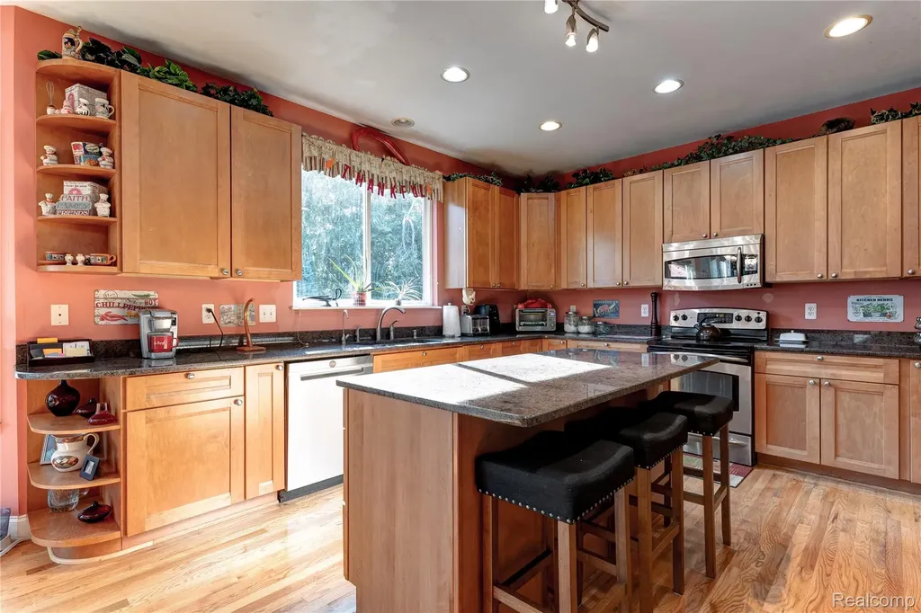 13445 Millie Court Holly Township MI 48442