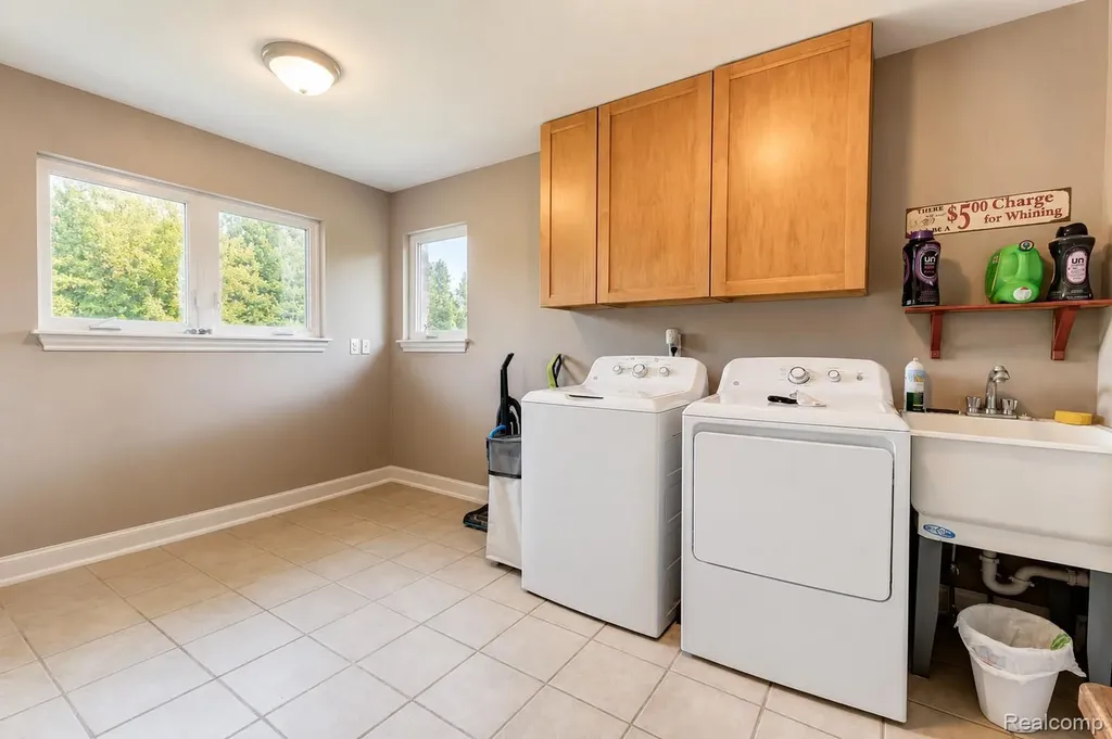 13445 Millie Court Holly Township MI 48442
