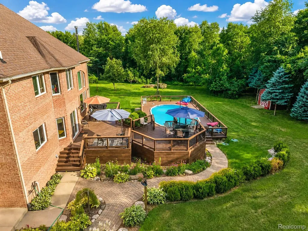 13445 Millie Court Holly Township MI 48442