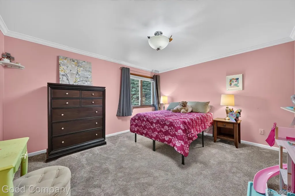38921 Santa Barbara Street Clinton Charter Township MI 48036