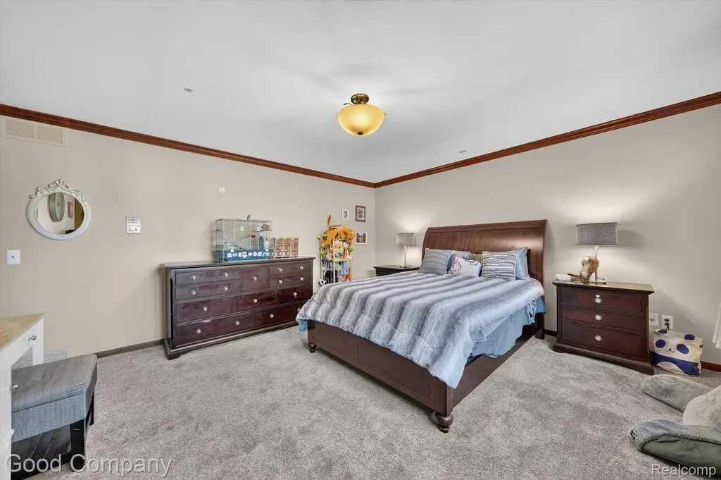 38921 Santa Barbara Street Clinton Charter Township MI 48036