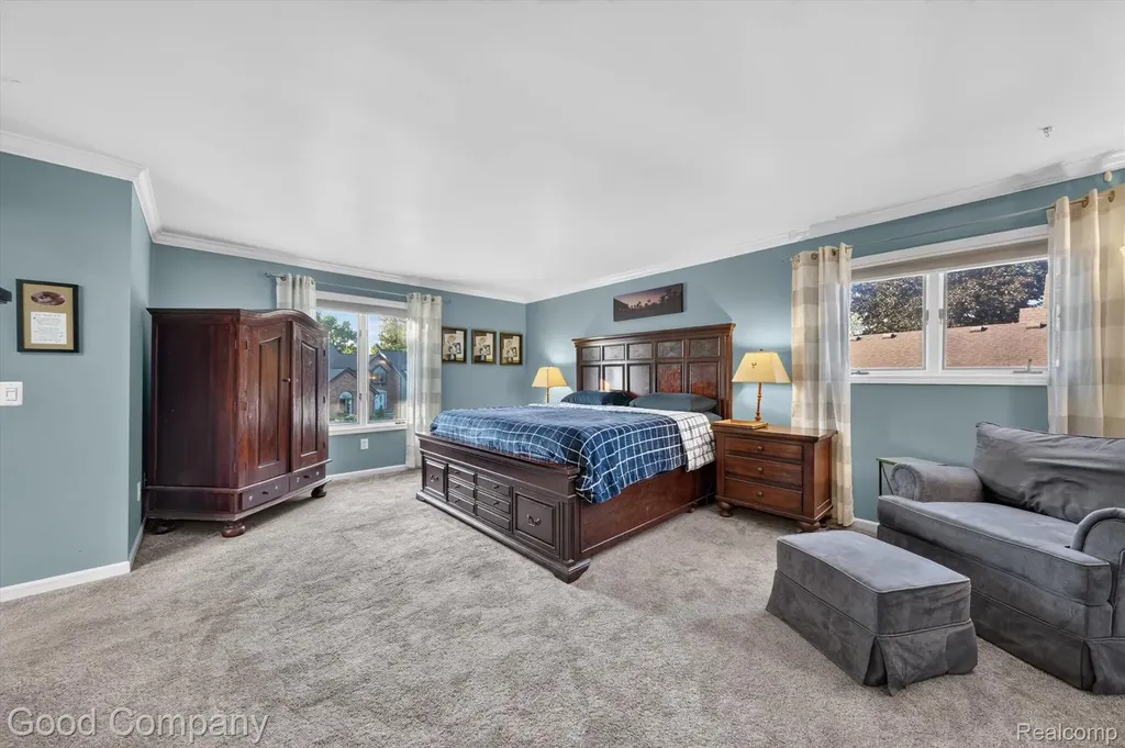 38921 Santa Barbara Street Clinton Charter Township MI 48036