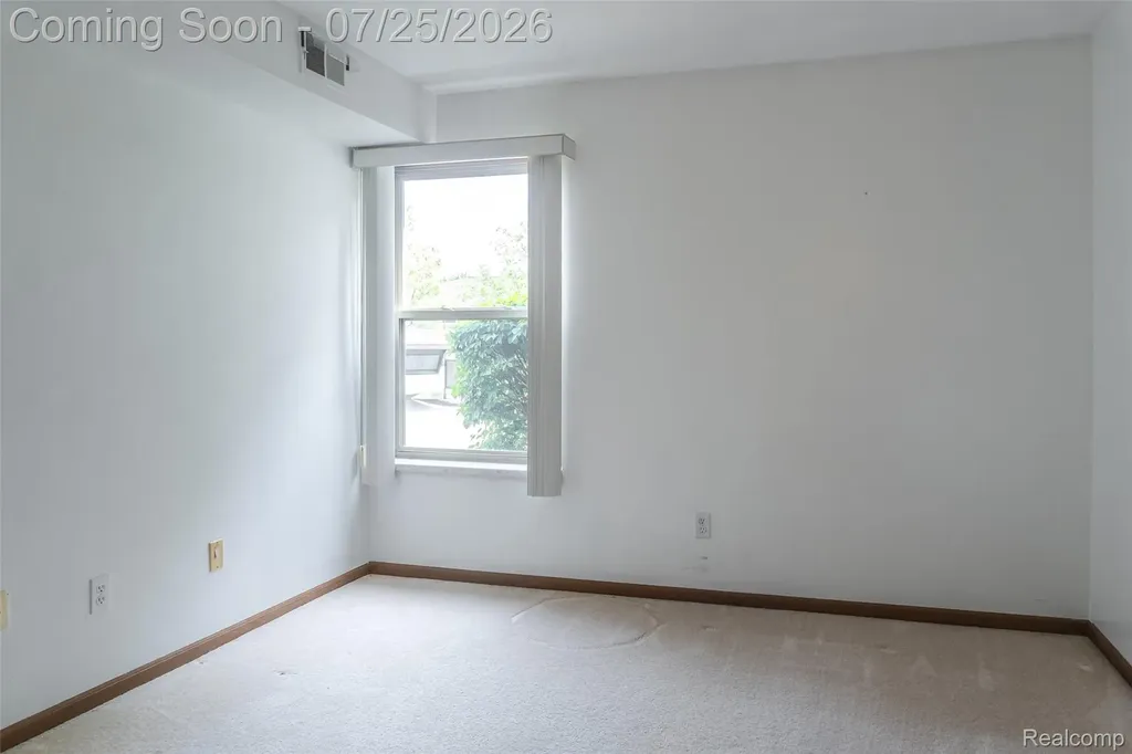 61051 Greenwood Drive Southfield Township MI 48178