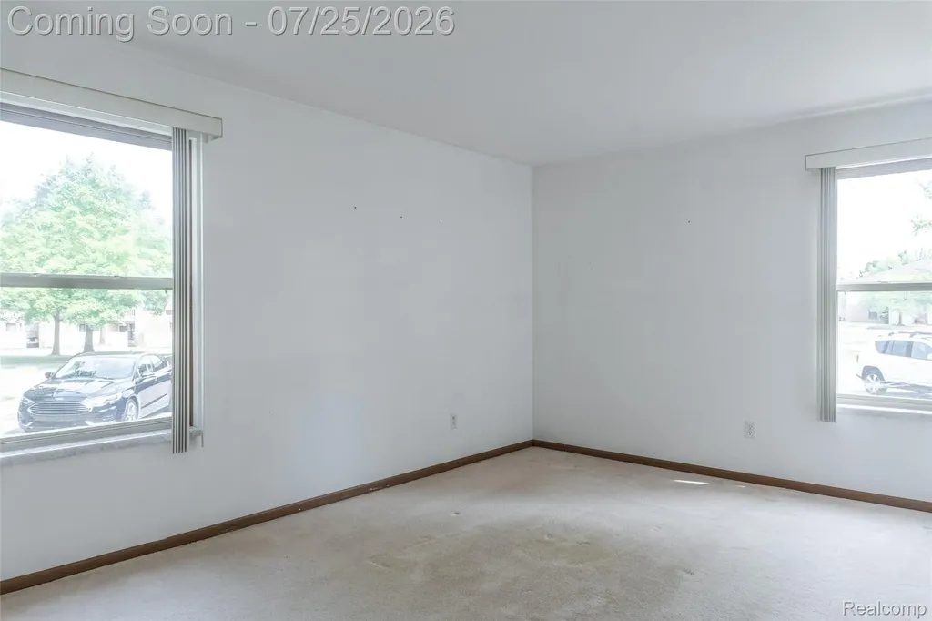 61051 Greenwood Drive South Lyon City MI 48178