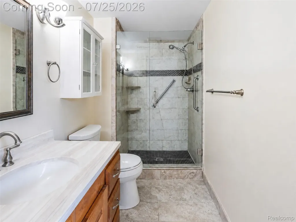 61051 Greenwood Drive Southfield Township MI 48178