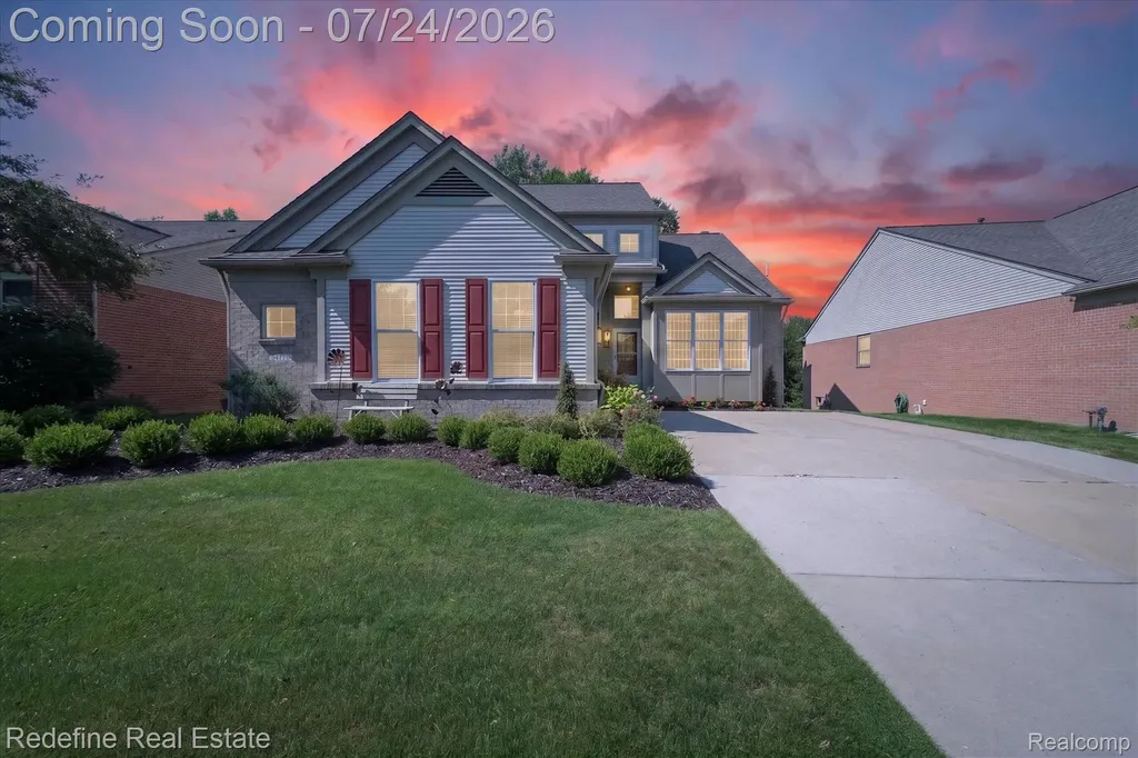 51370 Plymouth Heights Lane Plymouth Charter Township MI 48170