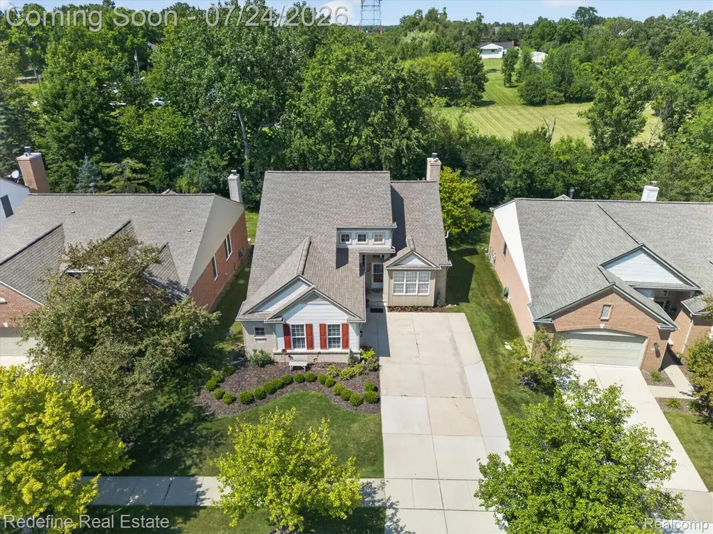 51370 Plymouth Heights Lane Plymouth Charter Township MI 48170