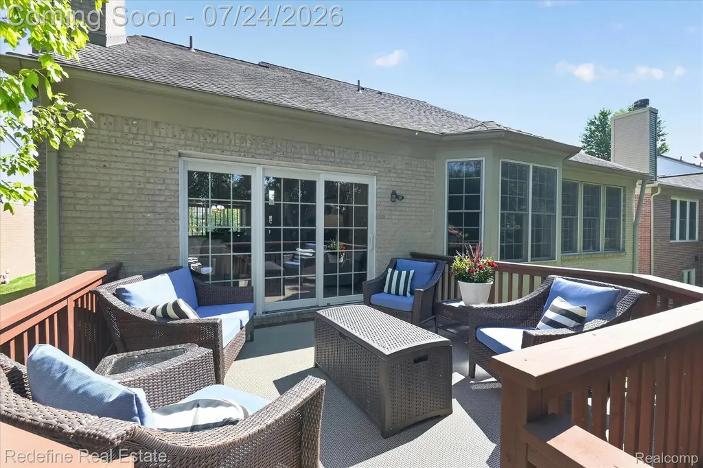 51370 Plymouth Heights Lane Plymouth Charter Township MI 48170