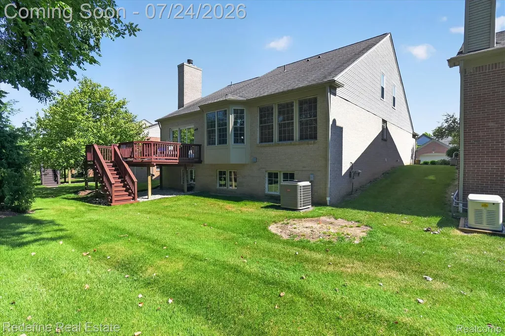 51370 Plymouth Heights Lane Plymouth Charter Township MI 48170