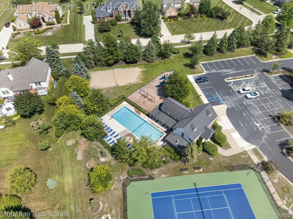 51370 Plymouth Heights Lane Plymouth Charter Township MI 48170
