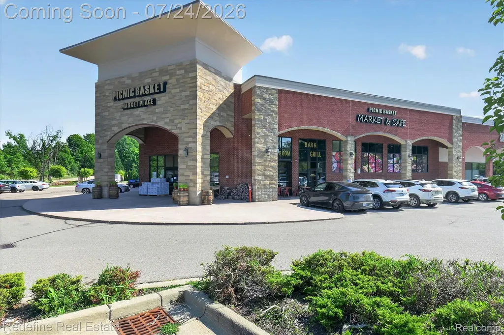 51370 Plymouth Heights Lane Plymouth Charter Township MI 48170