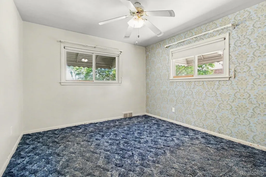 2928 Middlefield Drive Trenton City MI 48183
