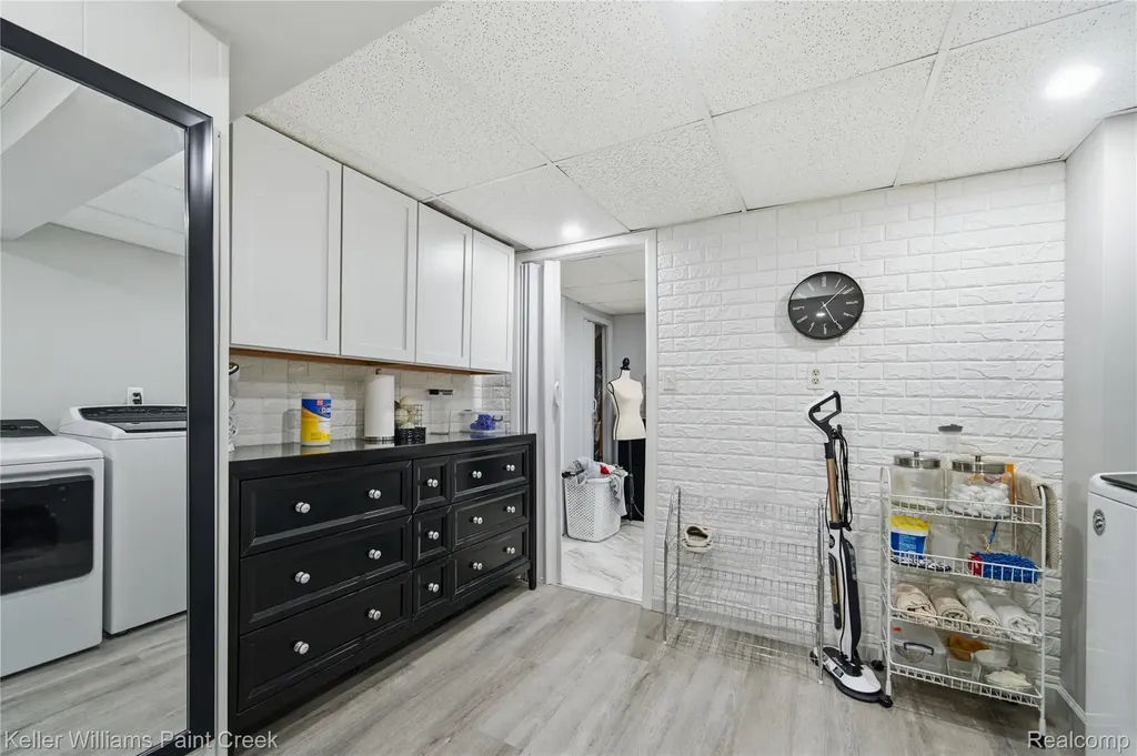 38727 Mount Kisco Drive Sterling Heights City MI 48310