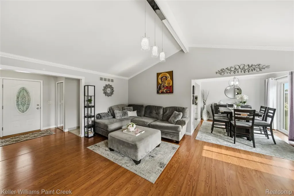 38727 Mount Kisco Drive Sterling Heights City MI 48310