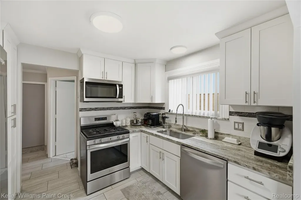 38727 Mount Kisco Drive Sterling Heights City MI 48310