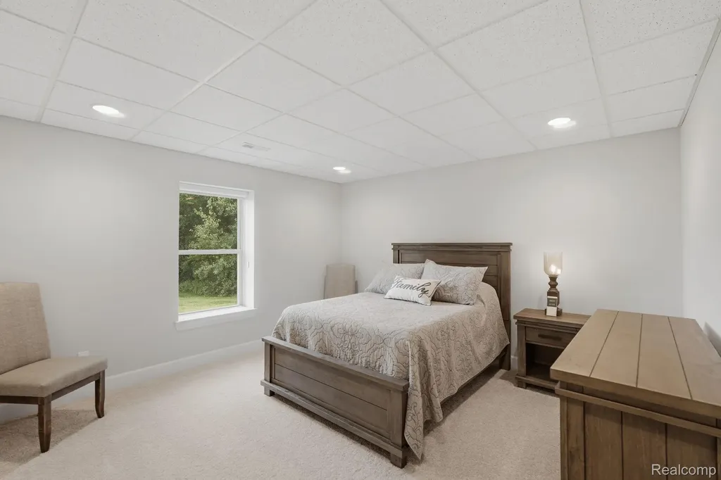 6824 Venturi Drive Washington Township MI 48094