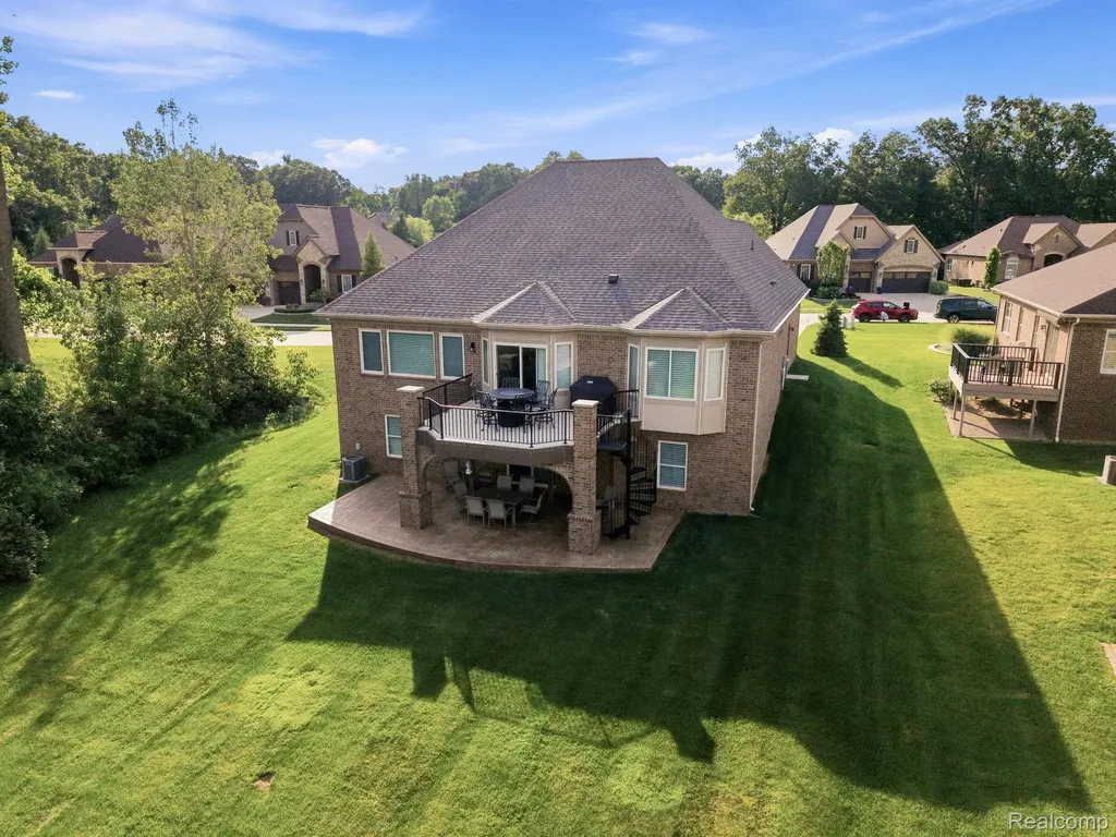 6824 Venturi Drive Washington Township MI 48094