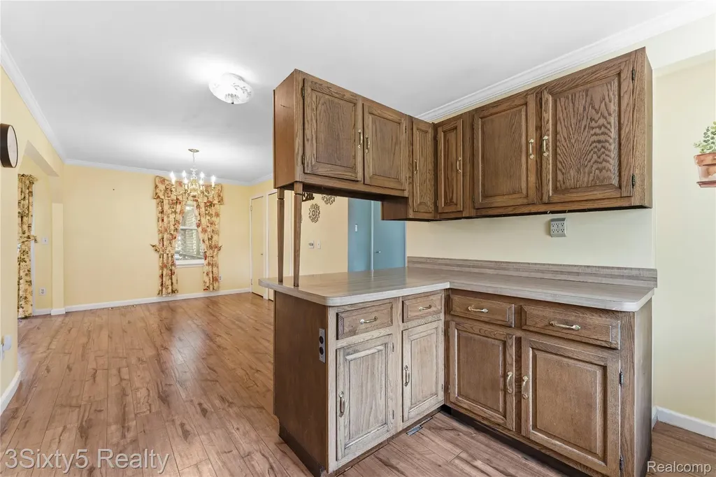 6732 Beech Daly Road Taylor City MI 48180